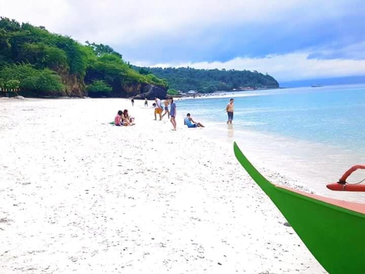 Sealovers' Place Masasa Beach Batangas Eksteriør bilde